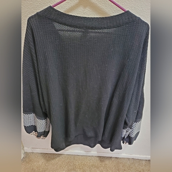 SHEIN V Neck Black/White Polka-dot/Orange Lace Blouse - Picture 5 of 11